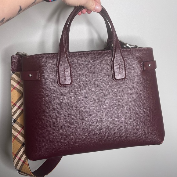 BURBERRY Mahogany Red Pebbled Leather House Check Medium Banner Tote Bag! - Picture 7 of 13